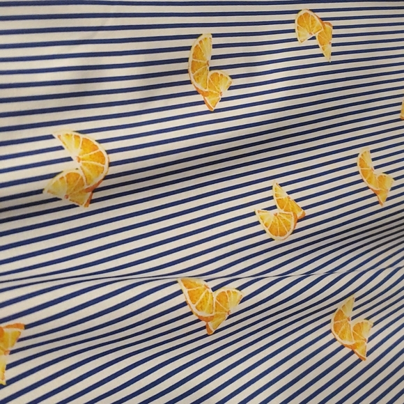 Torrid - Picture 2 of 5